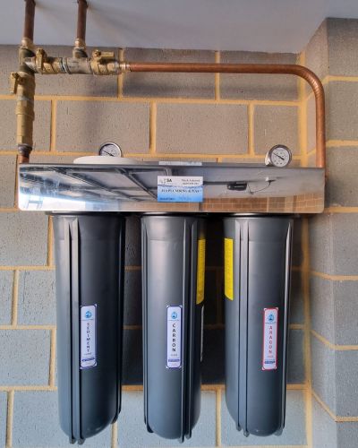 Full House Filtration – On Wall With Bracket – Three Filtration Stages with 20″ x 4.5″ Filters For Unique and Absolute Protection